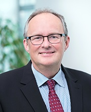 Hermann Hübner - Vorstand VEMA eG